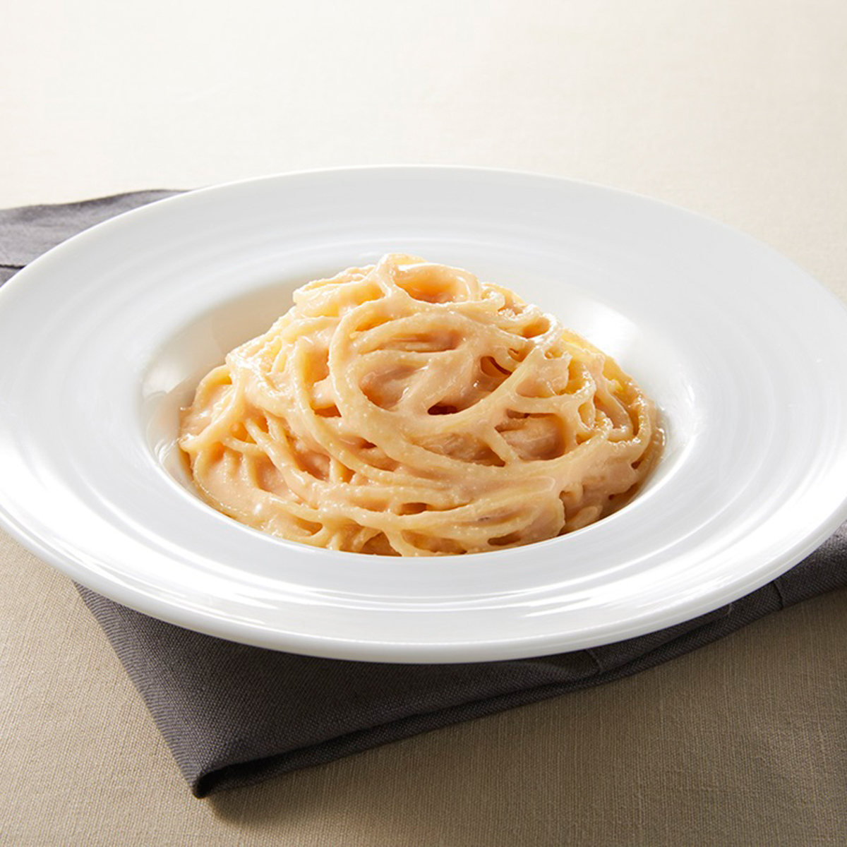 大人むけのパスタ 粒たらこの十勝産生クリーム仕立て