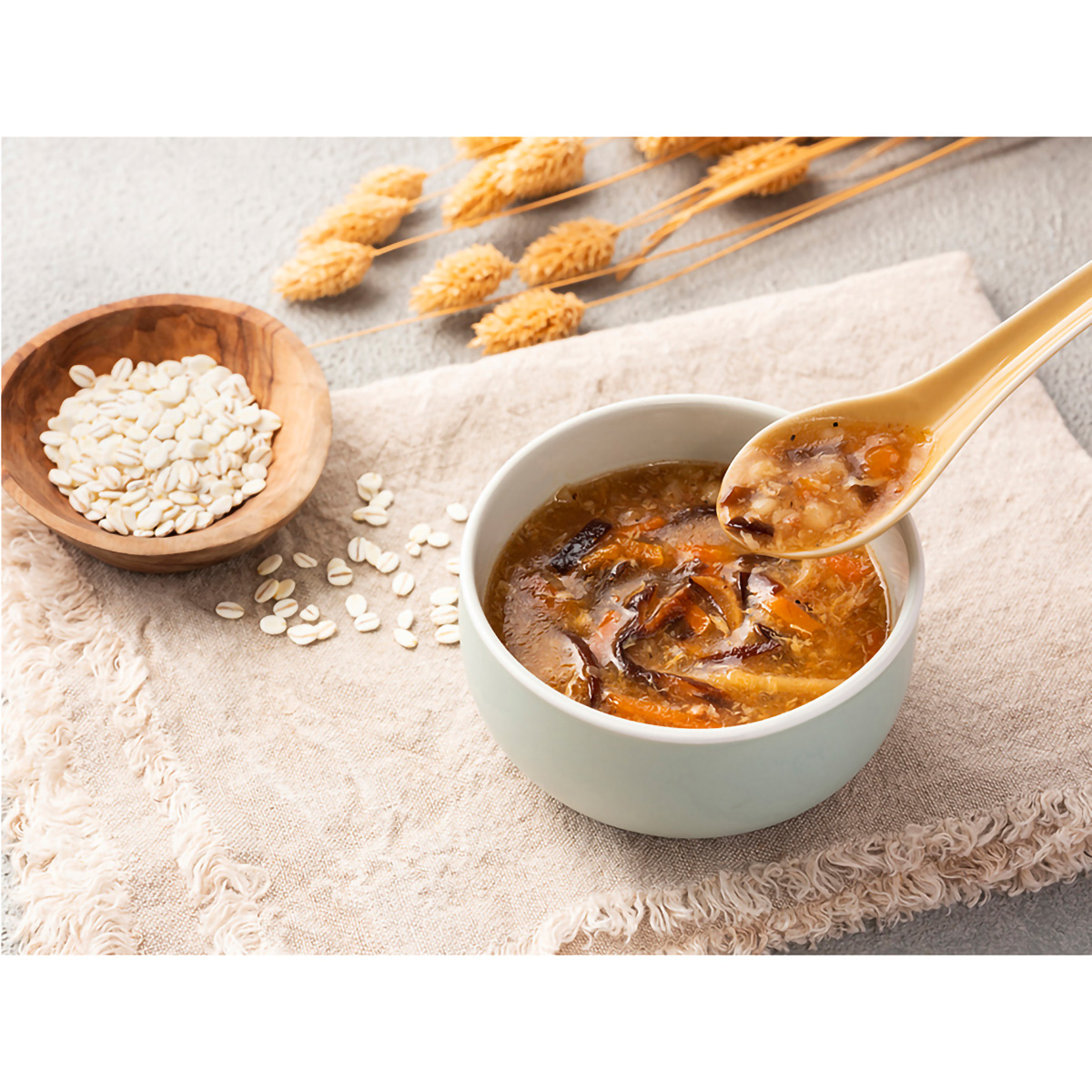 エム・シーシー食品　押麦入り黒酢酸辣湯　１６０ｇ