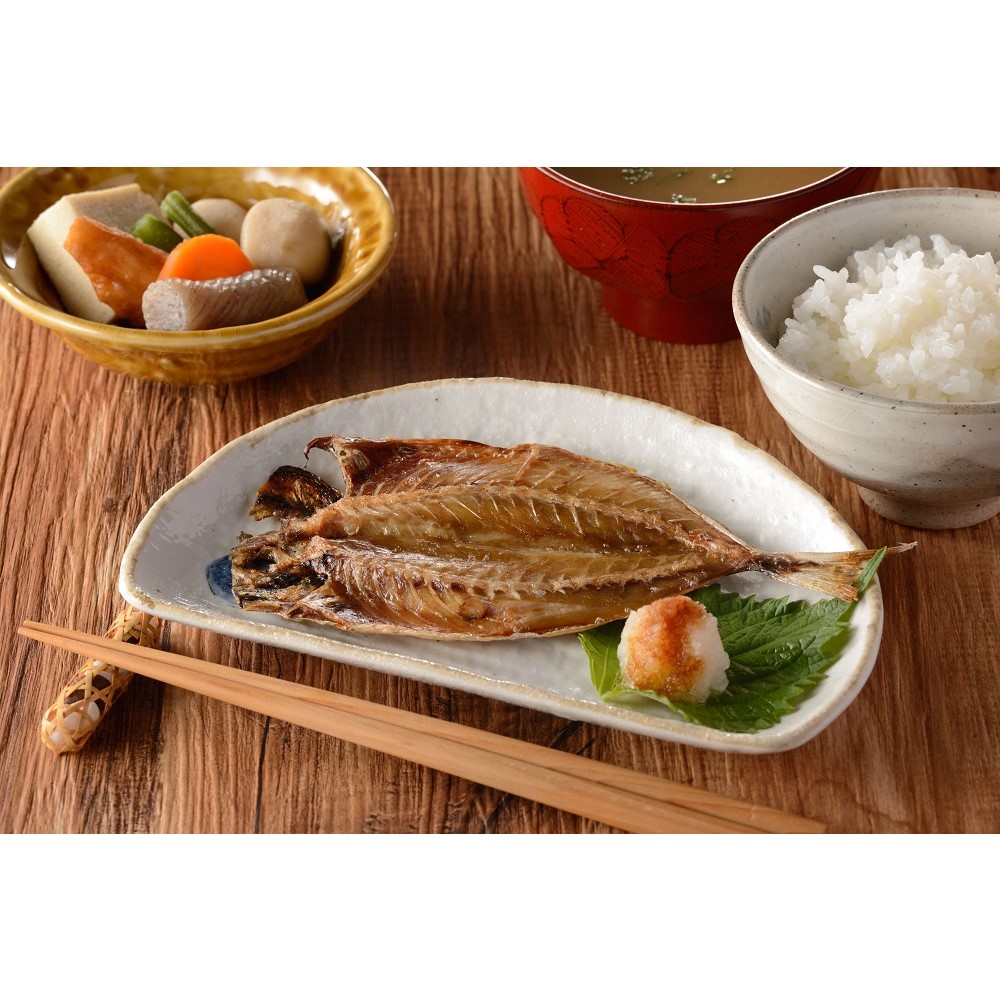 まるとっとあじ開き（燻製しお味） 251022