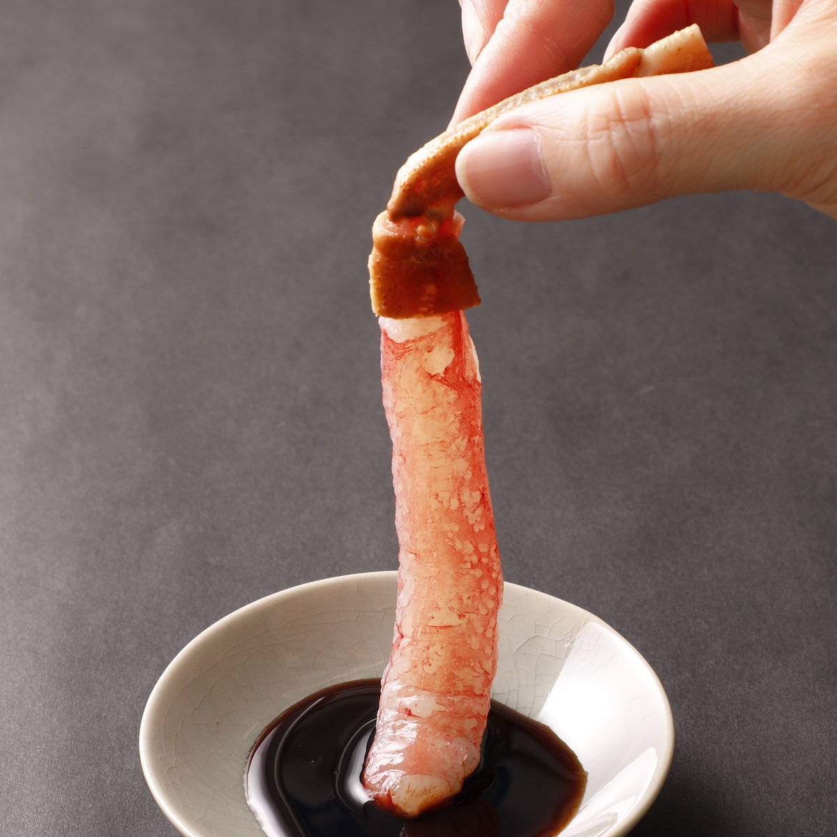 【冷凍】カナダ産大ぶり生ズワイガニ　むき身　500ｇ・20本