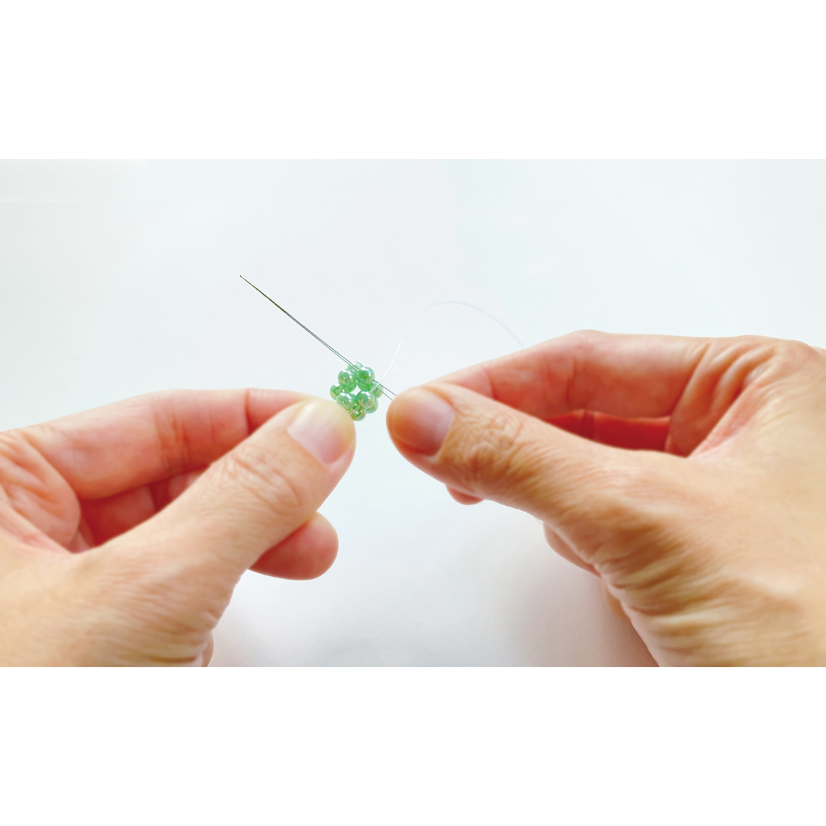 ＫＡＷＡＧＵＣＨＩ　ビーズ通し　６ｃｍ　２本入　９０－０２８