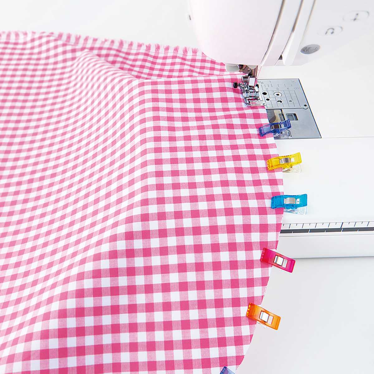 クロバー　仮止めクリップ　５０個入（５色セット）　２２－７４０