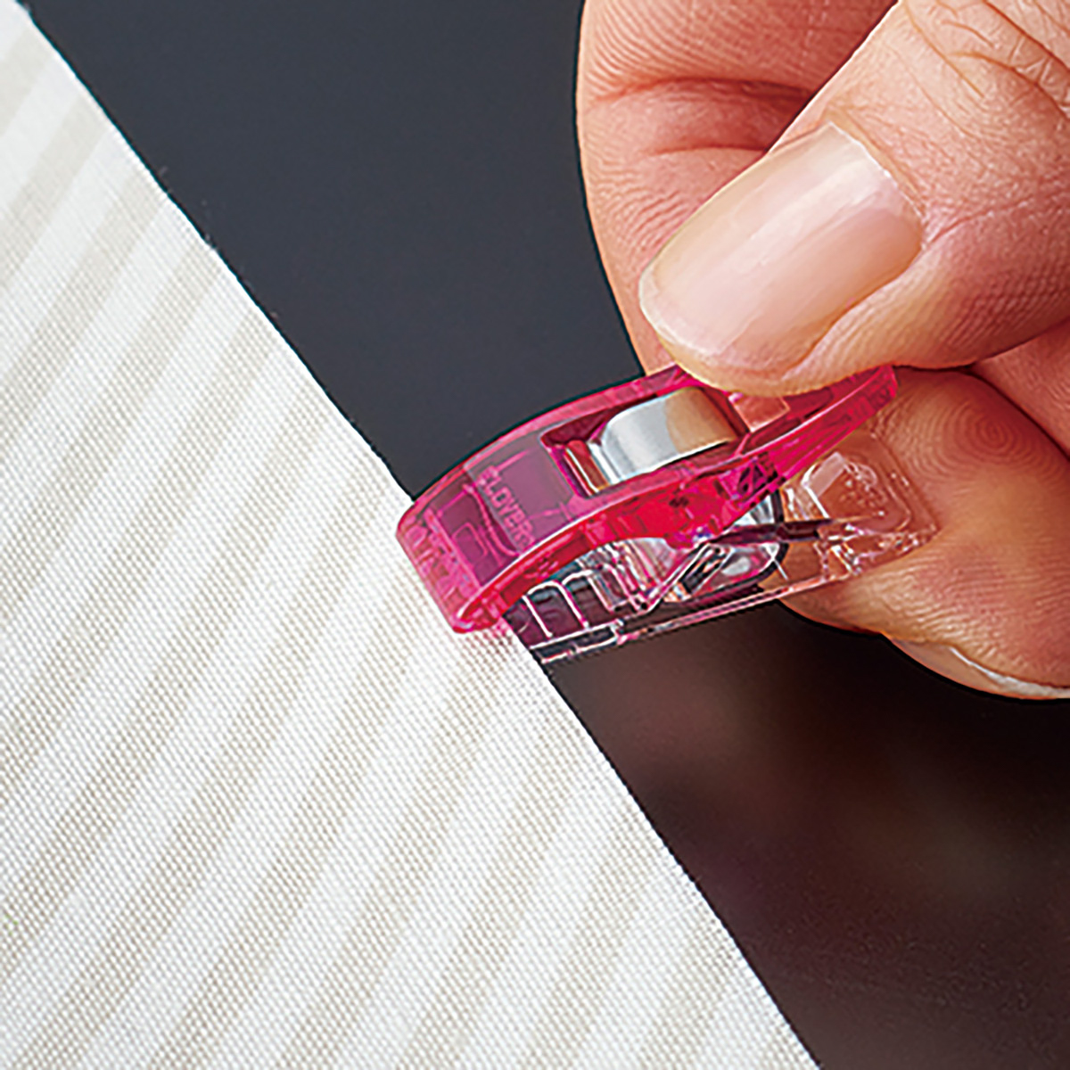 クロバー　仮止めクリップ　５０個入（５色セット）　２２－７４０