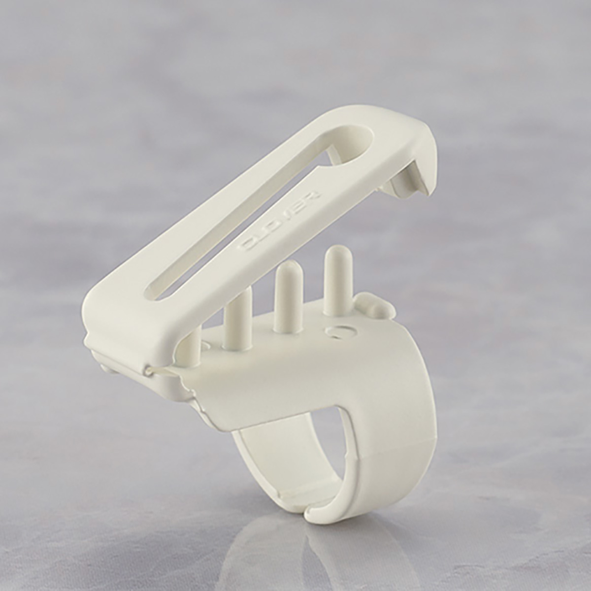 クロバー　ヤーンガイド　Ｌ　５５－３６７