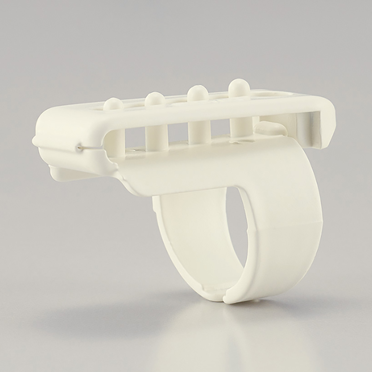 クロバー　ヤーンガイド　Ｌ　５５－３６７