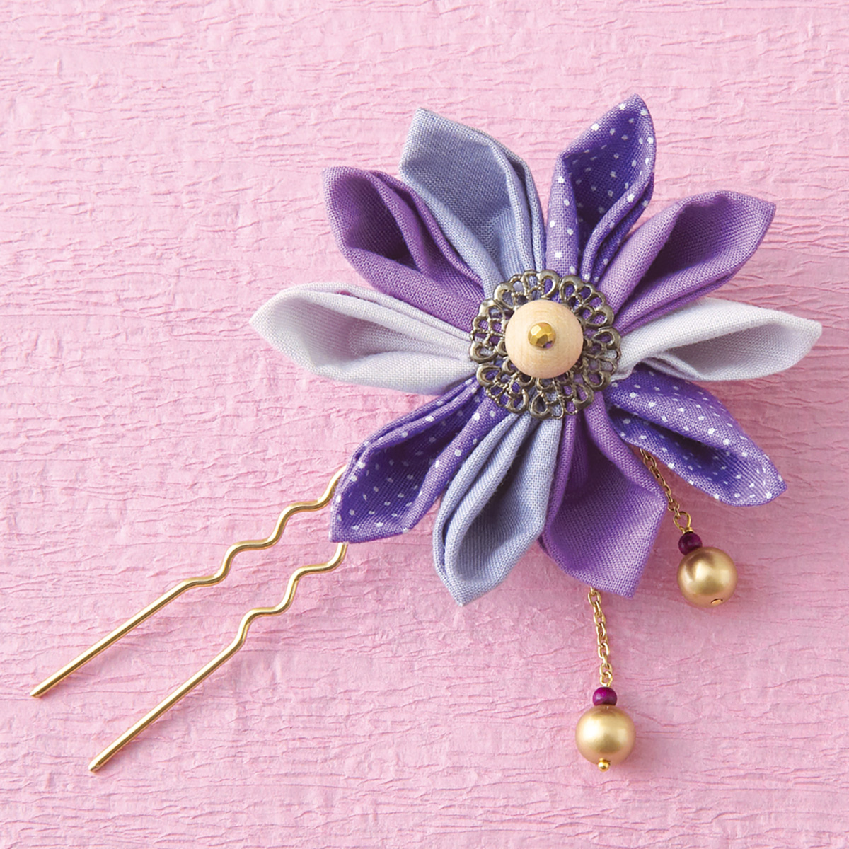 クロバー　つまみ細工プレート　＜剣つまみＬ＞　５７－４５４