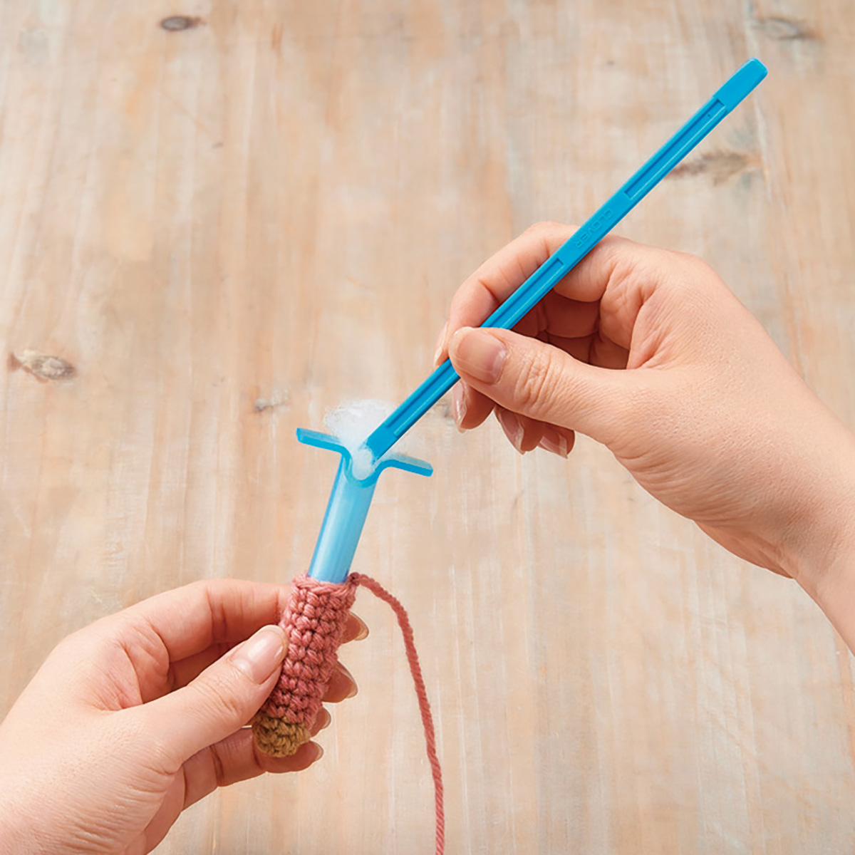 クロバー　わた詰めツール　スモール　５７－８０４