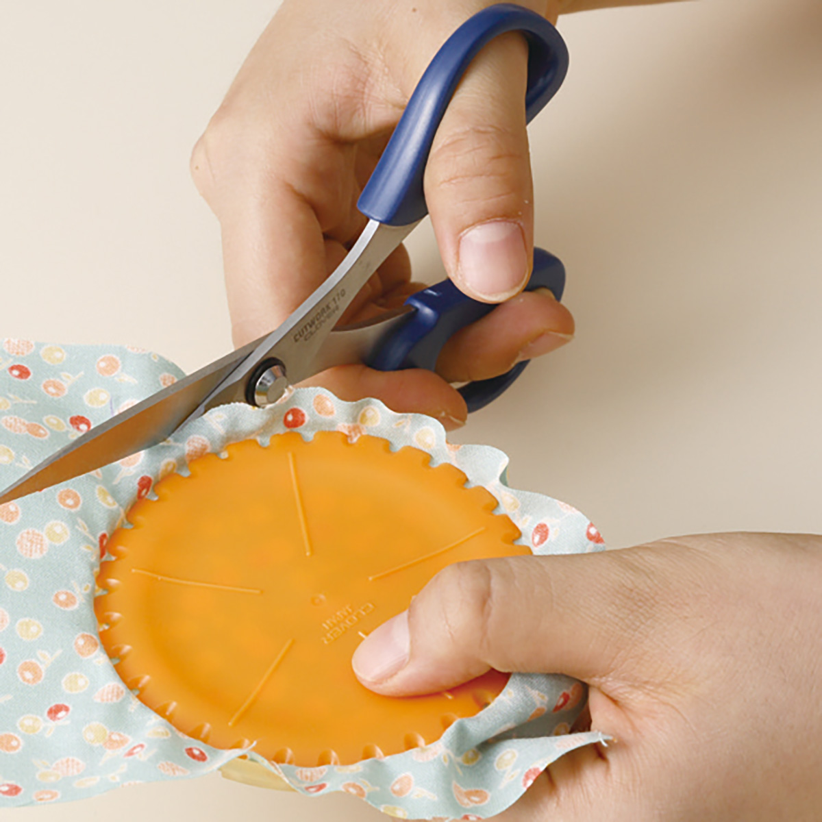 クロバー　ちくちくヨーヨープレート　＜Ｌ＞　５８－７９６