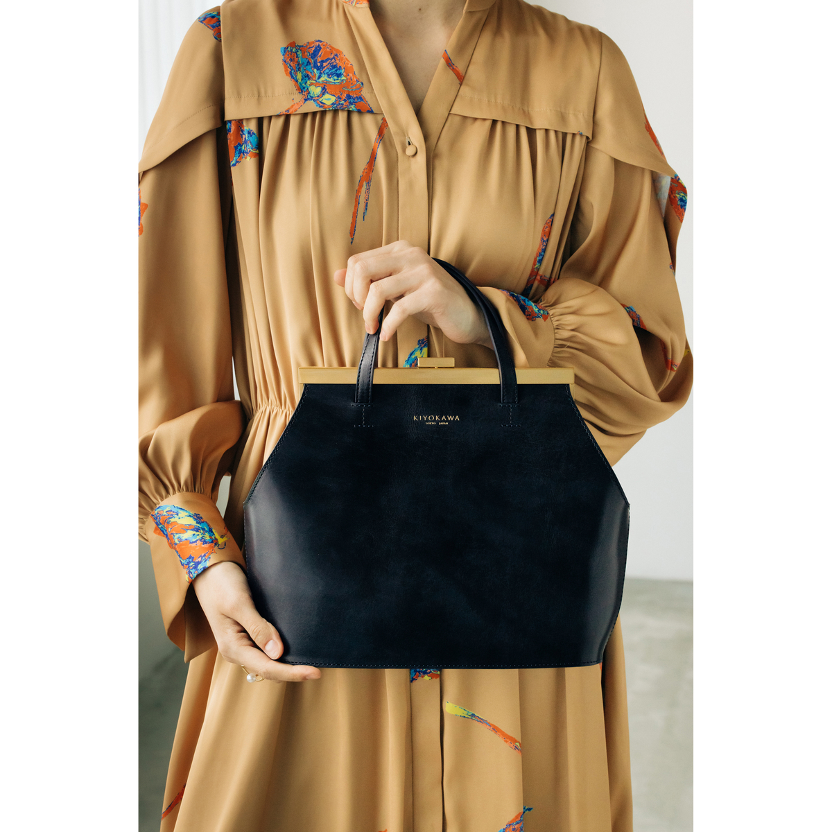 〈AUDREY〉 HAND BAG
