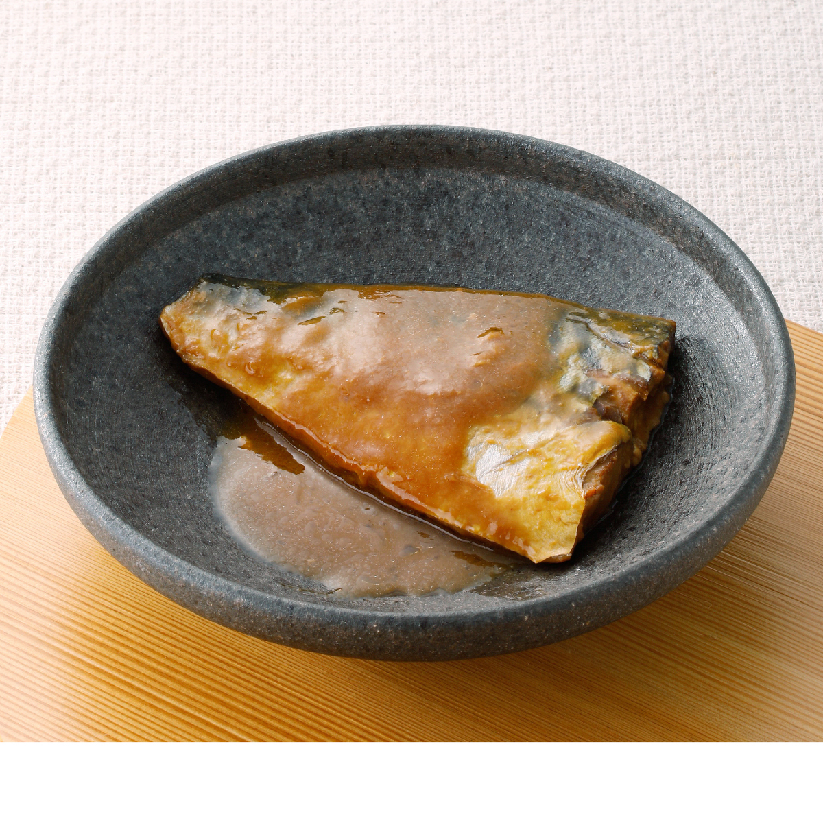 長期賞味期限食品鯖味噌煮 310430
