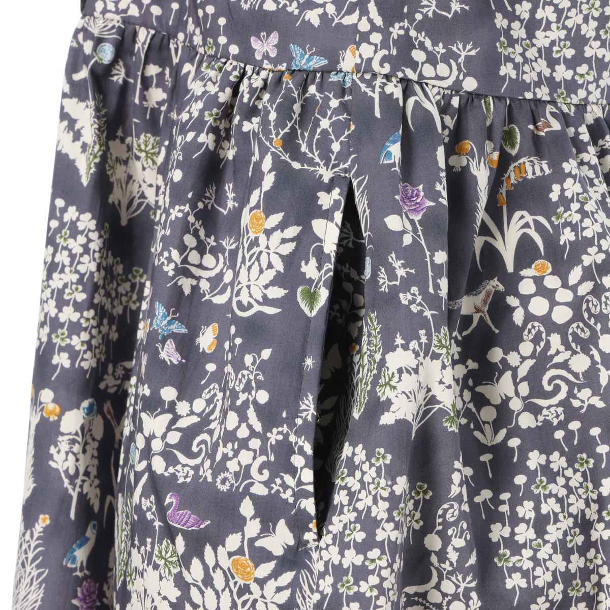 【YOSHIE別注】チビ衿ピンタック前開きワンピース