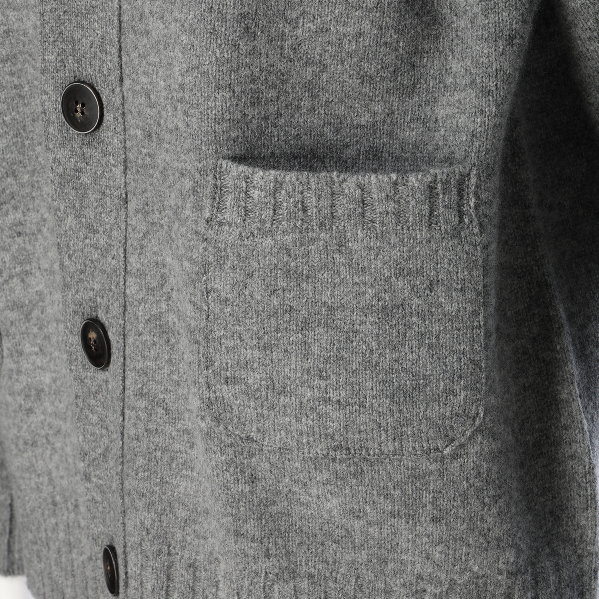 [OTA KNIT(オオタニット)] ソフトウールカーディガン