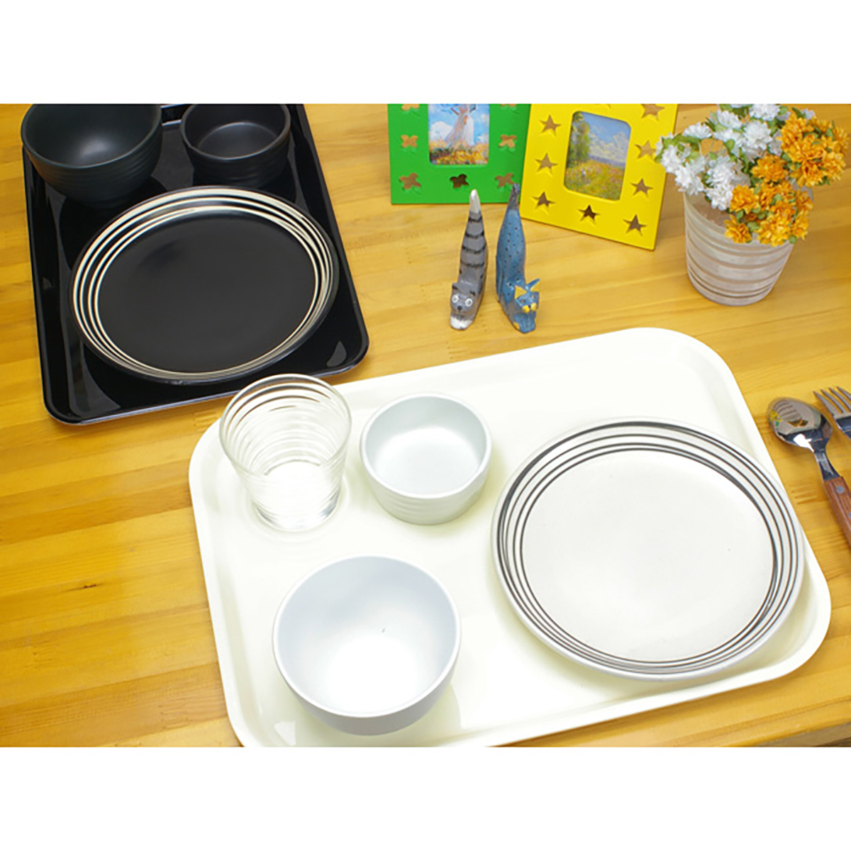 ピノ ノンスリップトレー39cm 角 ブラウン