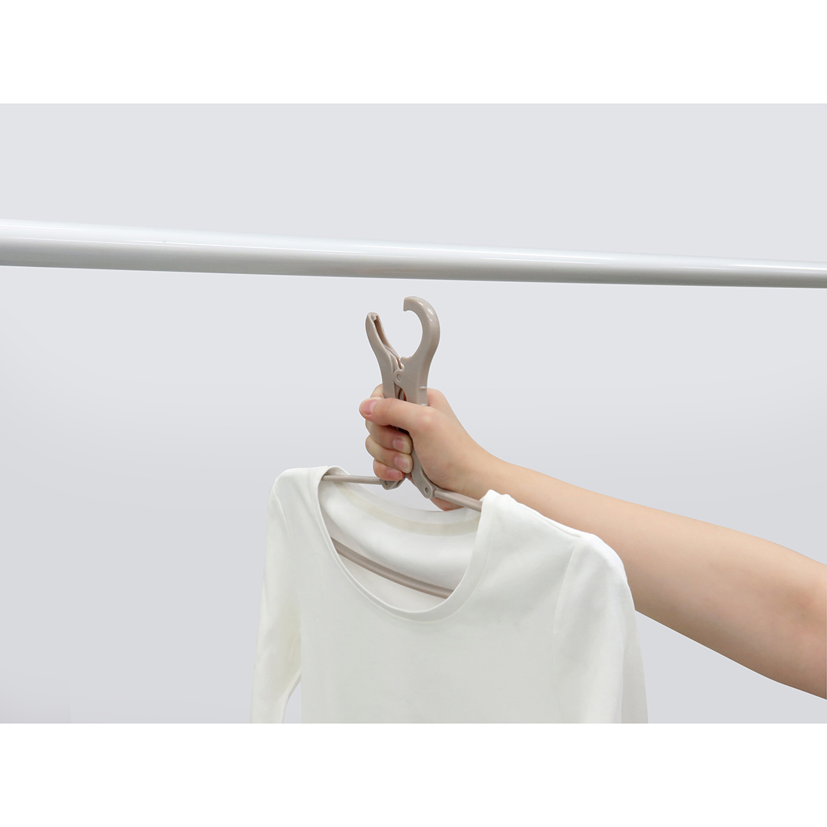 LTRスマートグリップハンガー 3本組