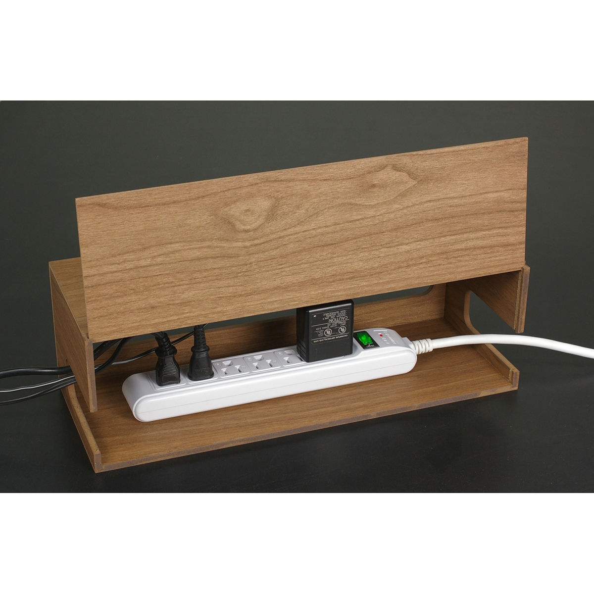 バスク　ケーブルボックス　Ｍ　ブラウン