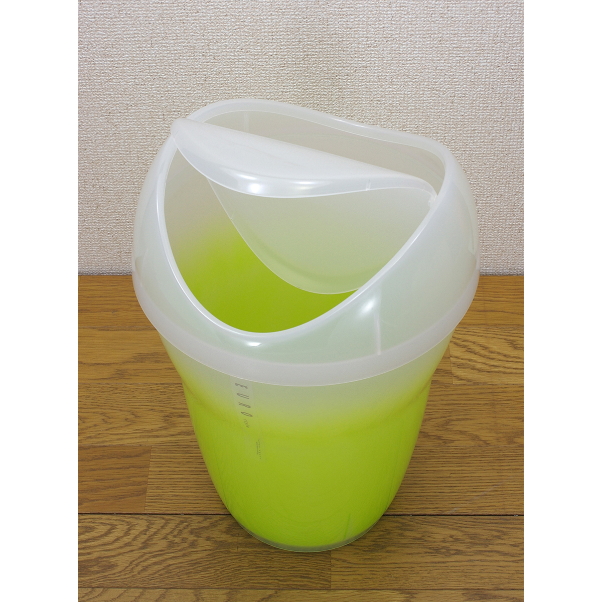 ユーロカクテル　ダストボックス　Ｌ　スイング　グリーン