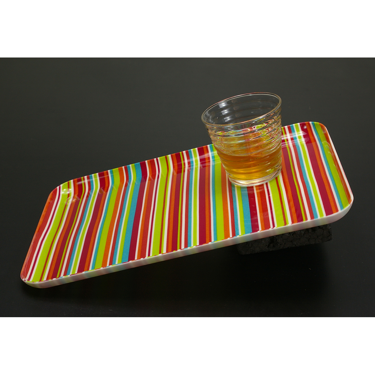 ＮＲトレー　Ｍ角　ミラノストライプ／レッド