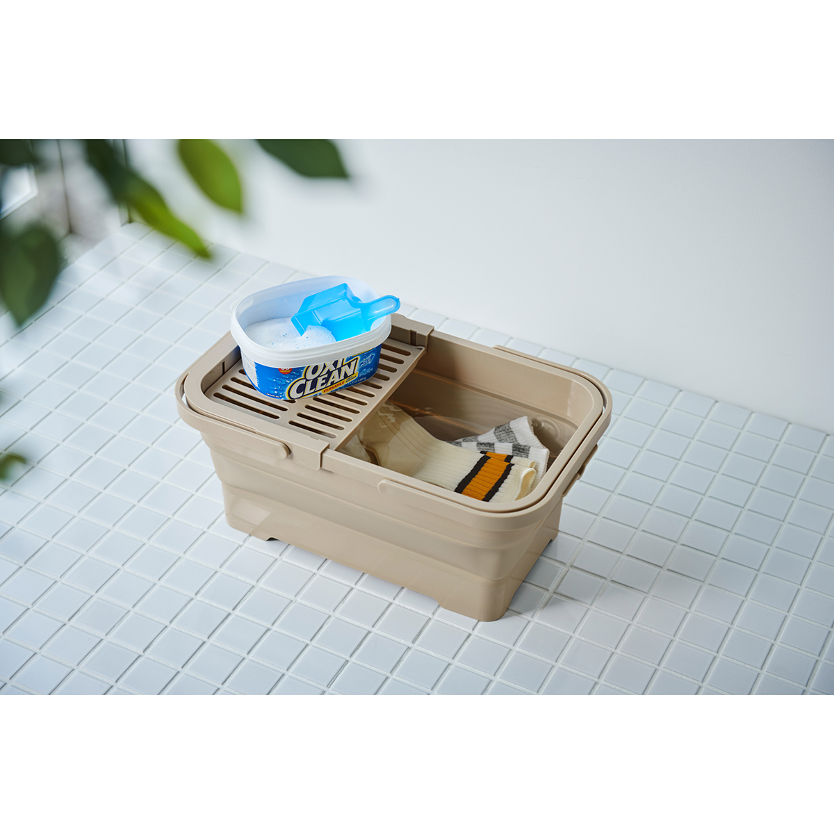 伊勢藤　おりたためるバスケット１５Ｌ　ちょい置きトレー付き　　ベージュ