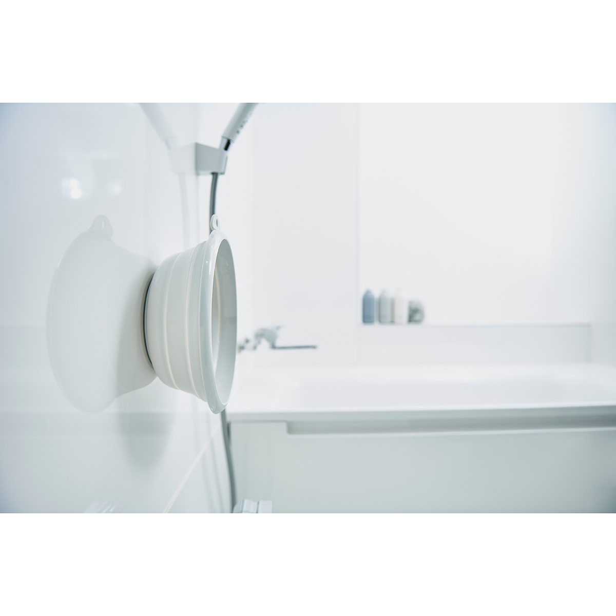 伊勢藤　おりたためる湯おけ（マグネット付き）　　グレー