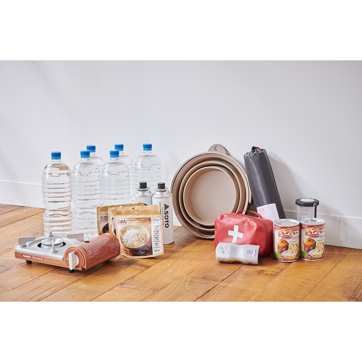 伊勢藤　ソフトバケツ８型　ベージュ