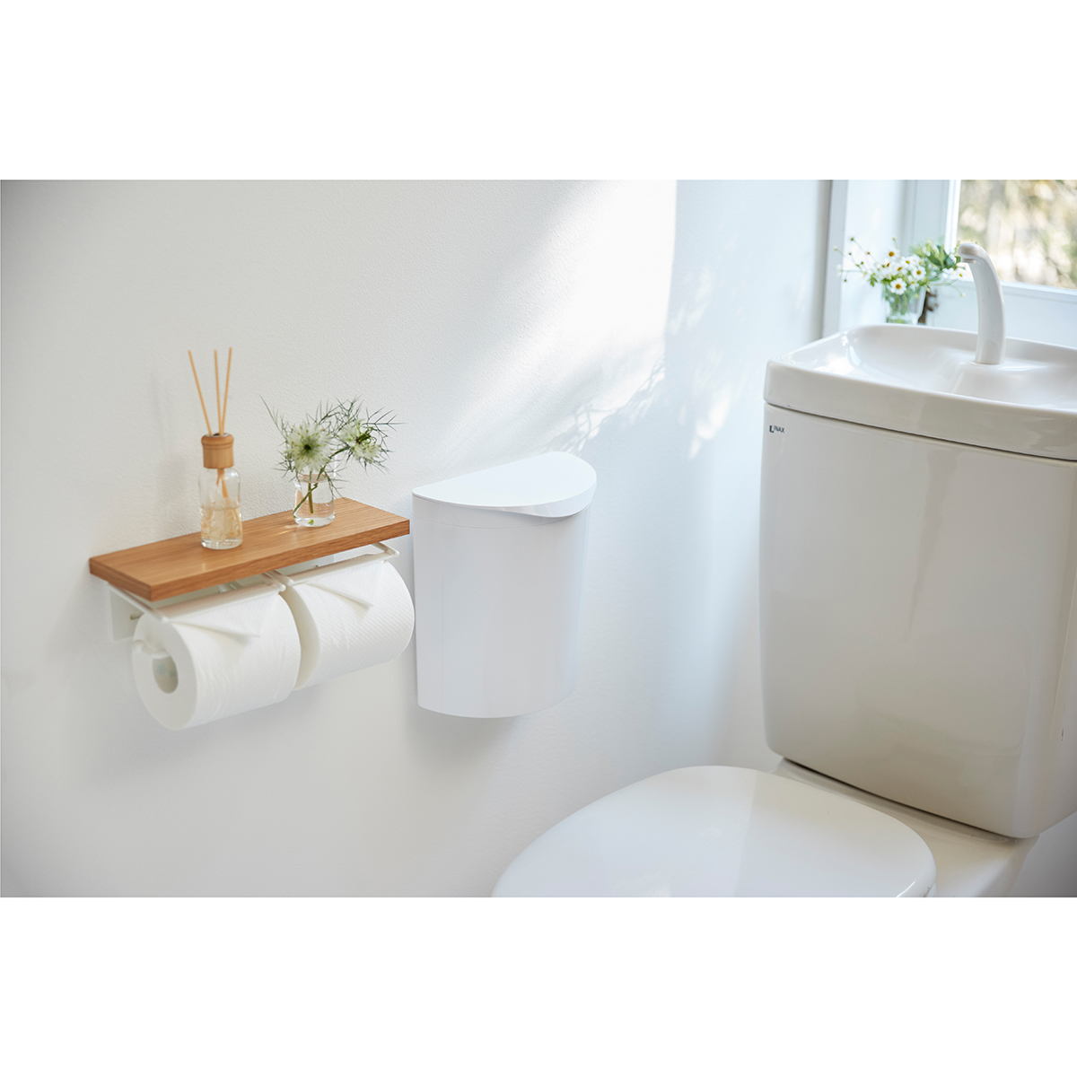 伊勢藤　メルナミニ　ホワイト