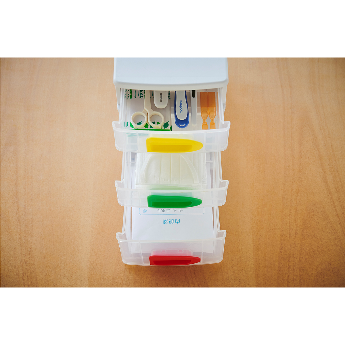 伊勢藤　おくすりケースＭＩＮＩＮＧ１０３　