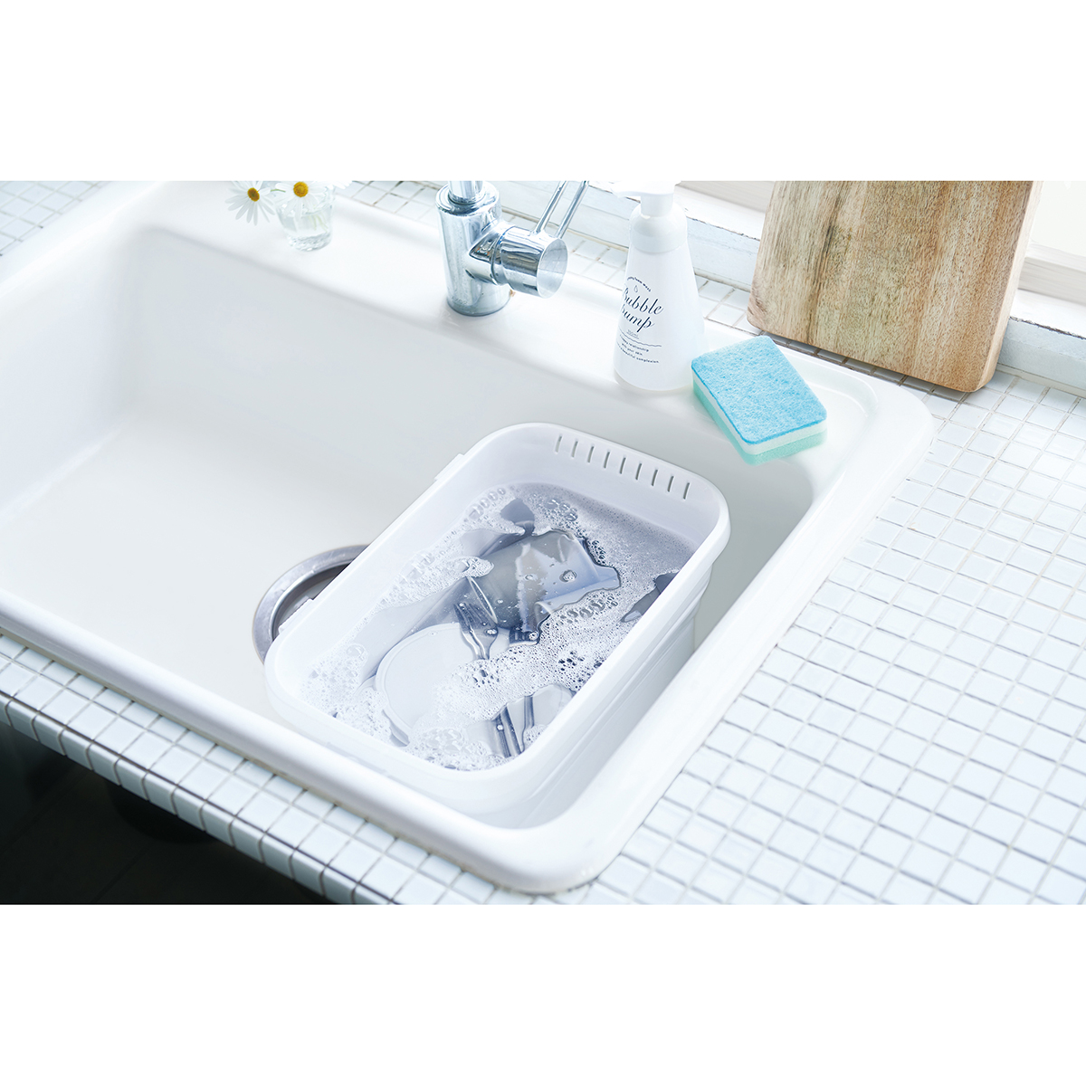 伊勢藤　キッチンソフトタブ　ホワイト