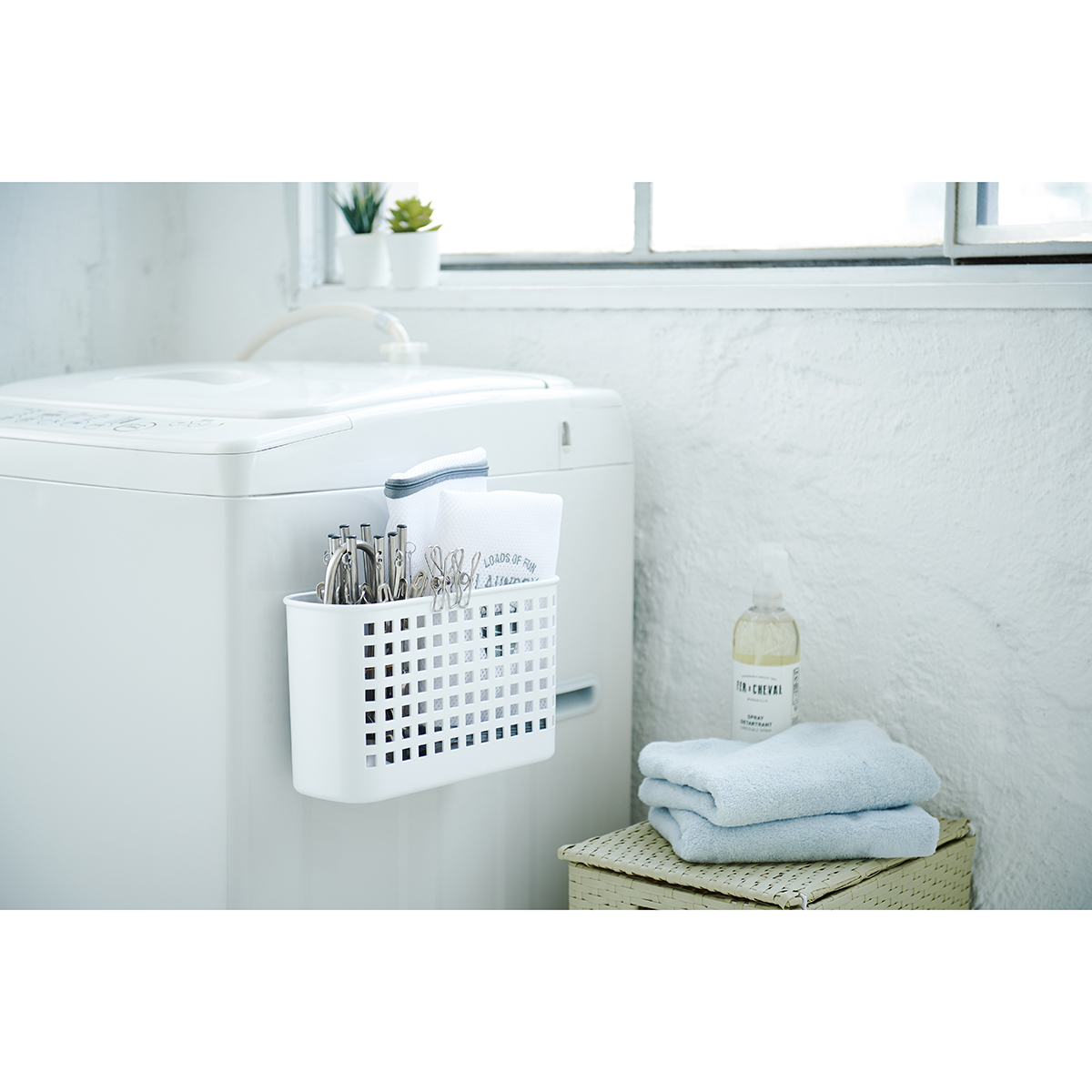 伊勢藤　マグケットＬ　ホワイト