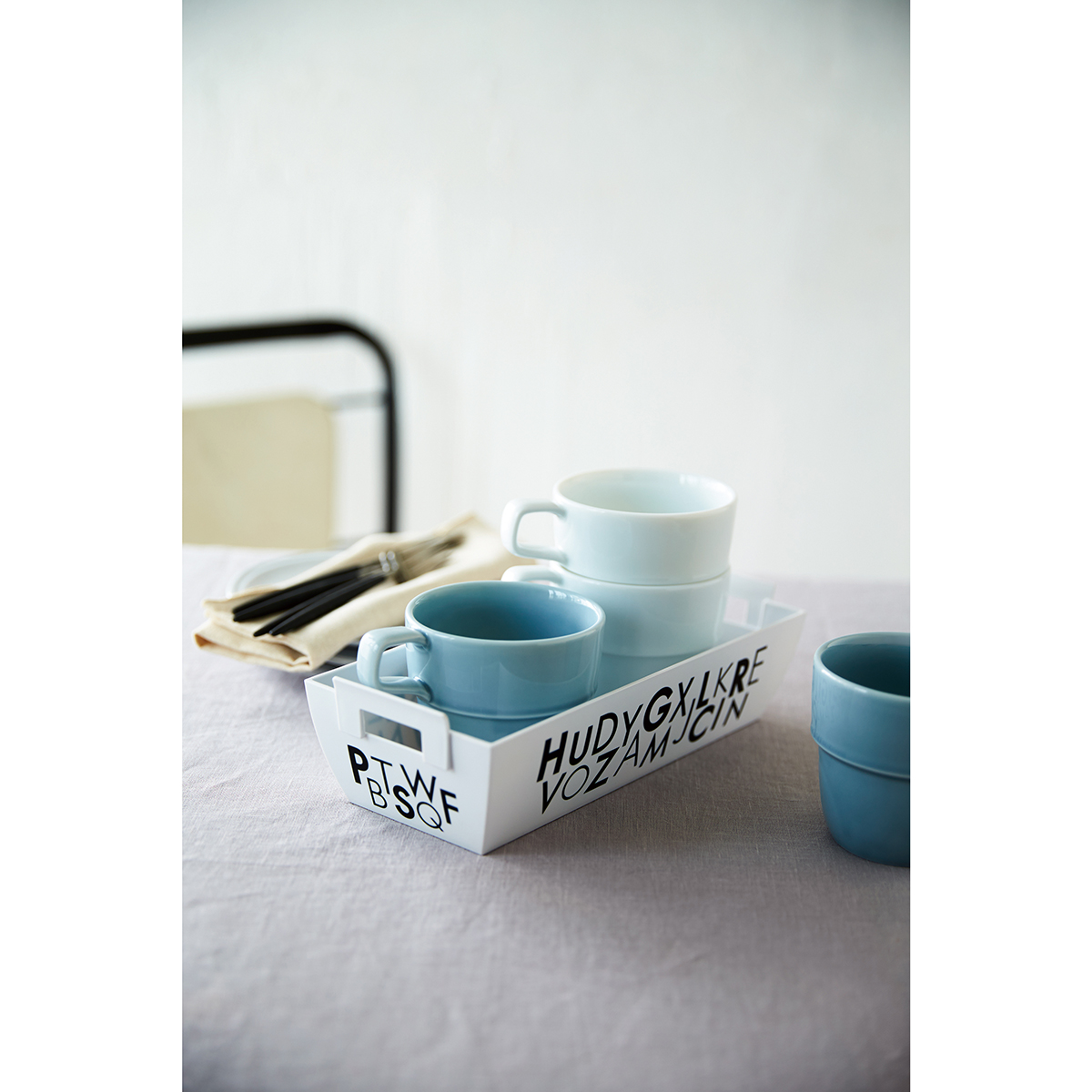 伊勢藤　クラスケット　ｗｉｔｈ　ｌｅｔｔｅｒｓ　　Ｓ　ブラック