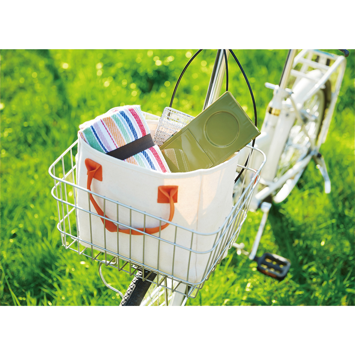 伊勢藤　アウトドアテーブル　ＰＩＣＮＯ　（１台）　グリーン