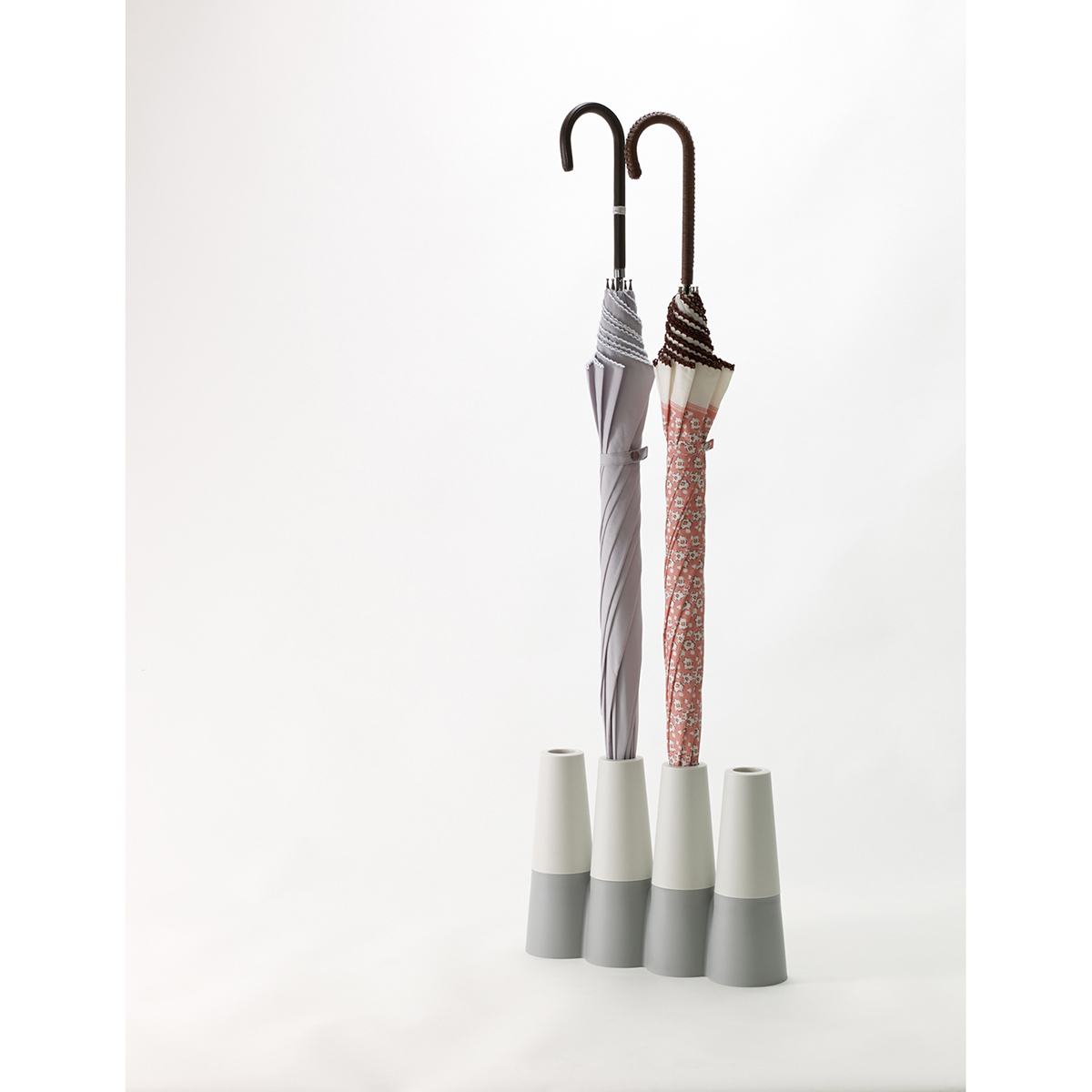 伊勢藤　アンブレラスタンド　トーレ　グレー