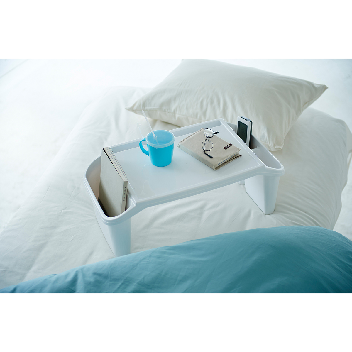 伊勢藤　チャイルドデスクｐｌｕｓ　ホワイト