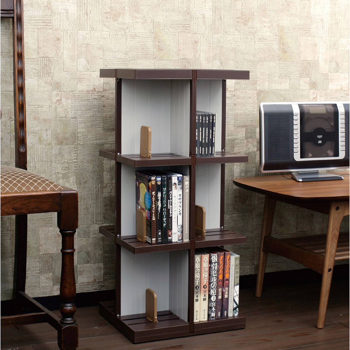 伊勢藤　デビック　３段　ブラウン