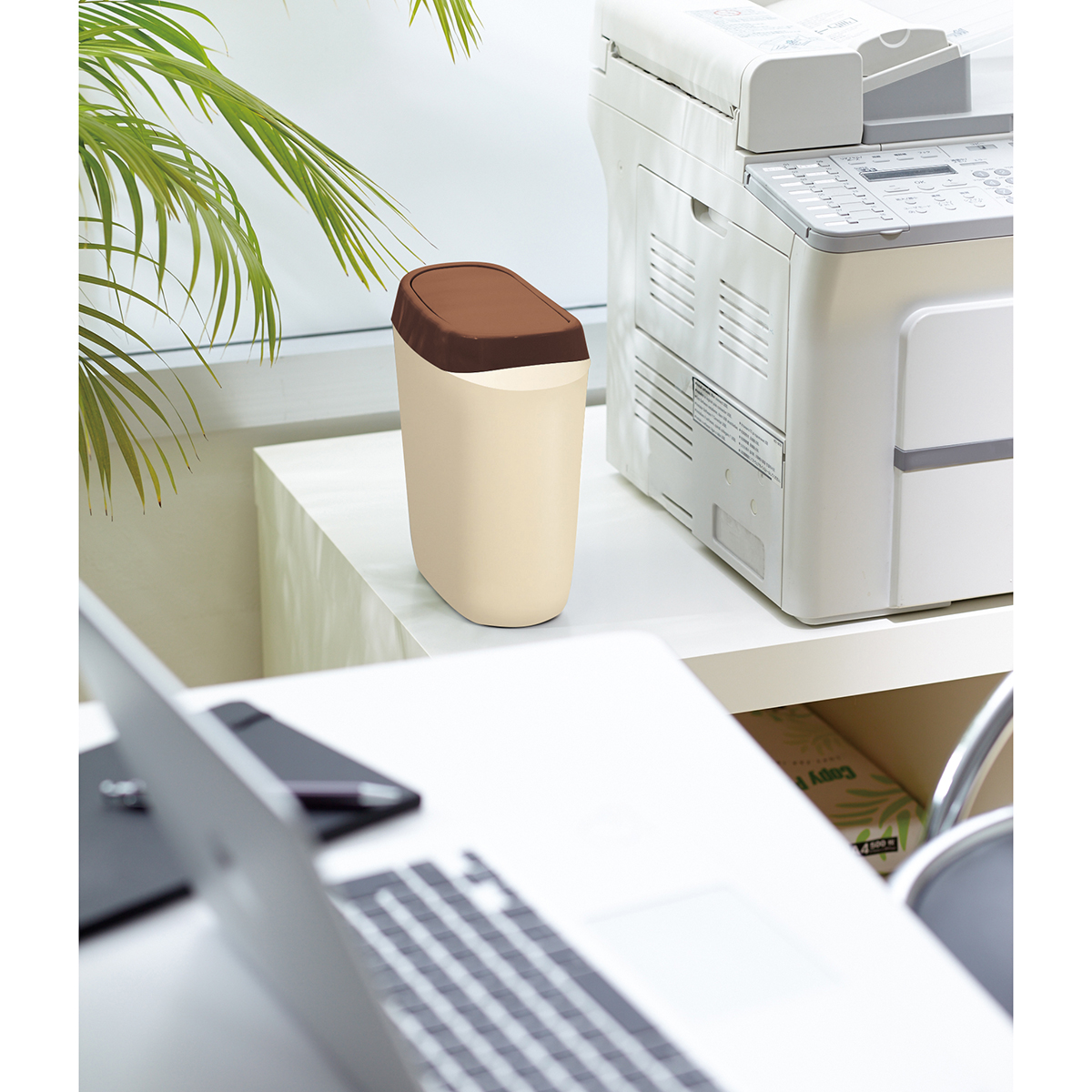 伊勢藤　Ｐｅｎｄｅｌ（ペンデル）　ベージュ