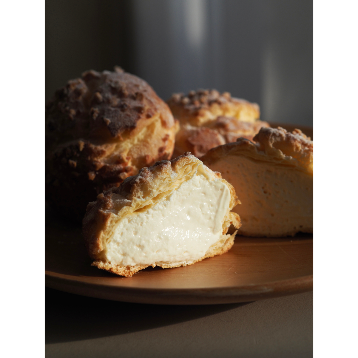 【冷凍】牛乳屋さんが作るシュークリーム(ミルク)