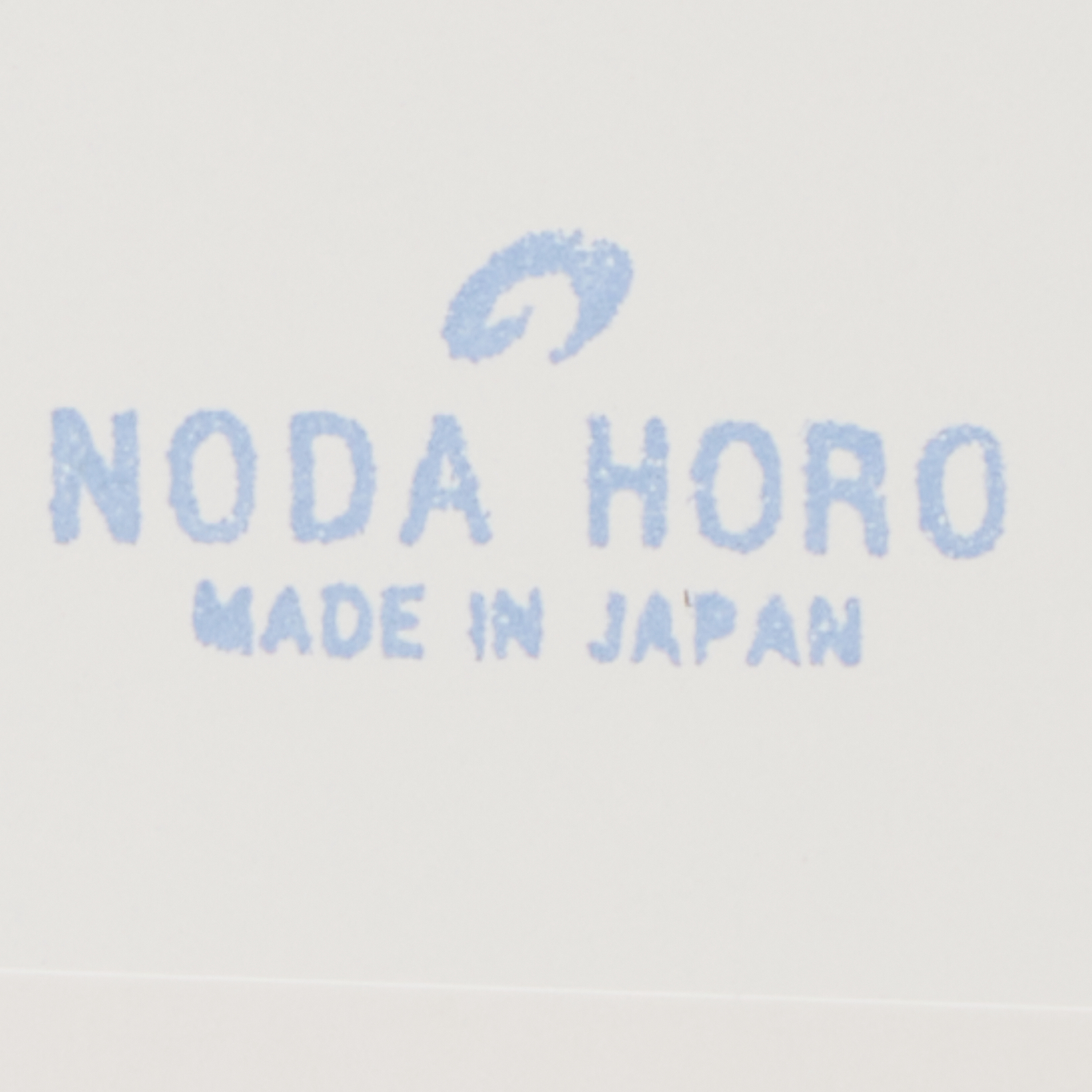 【野田琺瑯】WhiteSeriesレクタングル深型　Lシール蓋付