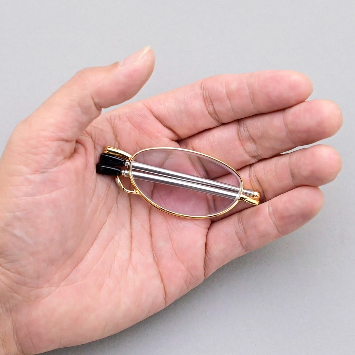 Pocket Glasses
