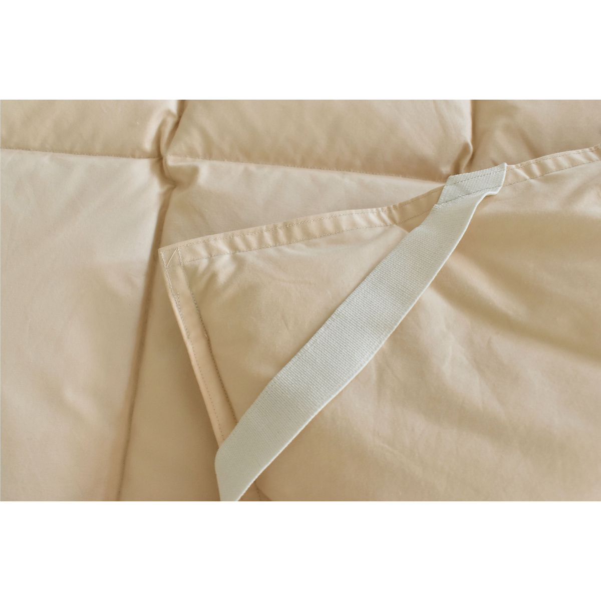 羽毛のフェザー敷パッド