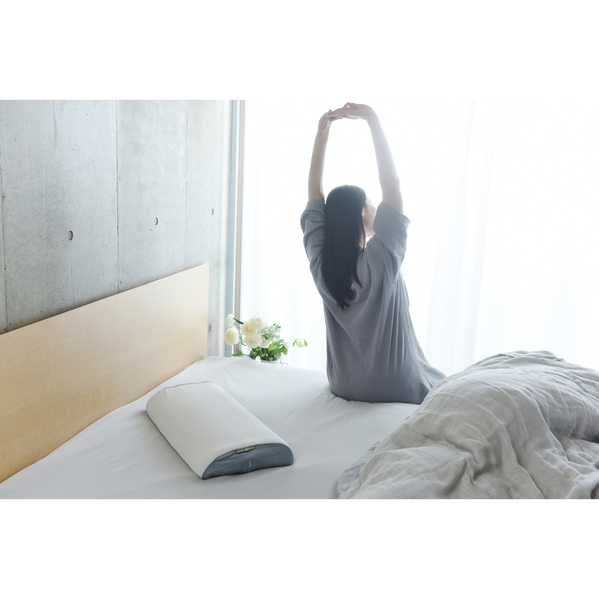 (特許構造)首をいたわる快眠枕