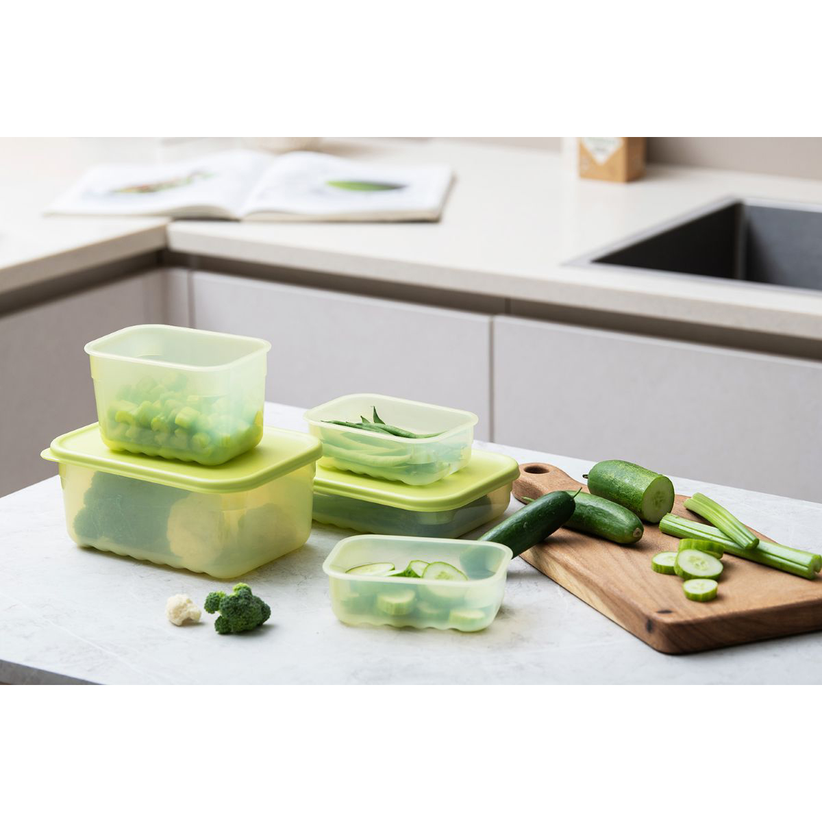 LIV PLUS　ロック＆ロック　キープフレッシュ６４０ｍｌ