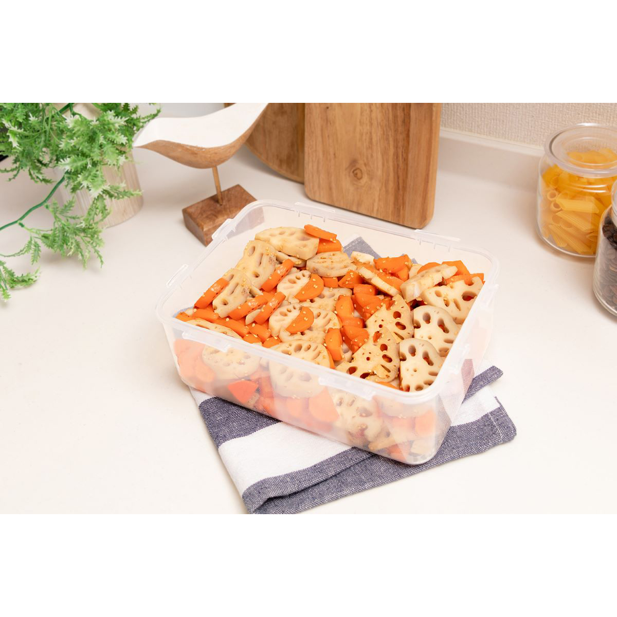 LIV PLUS　ロック＆ロック　クラシック　２．６Ｌ　グレー