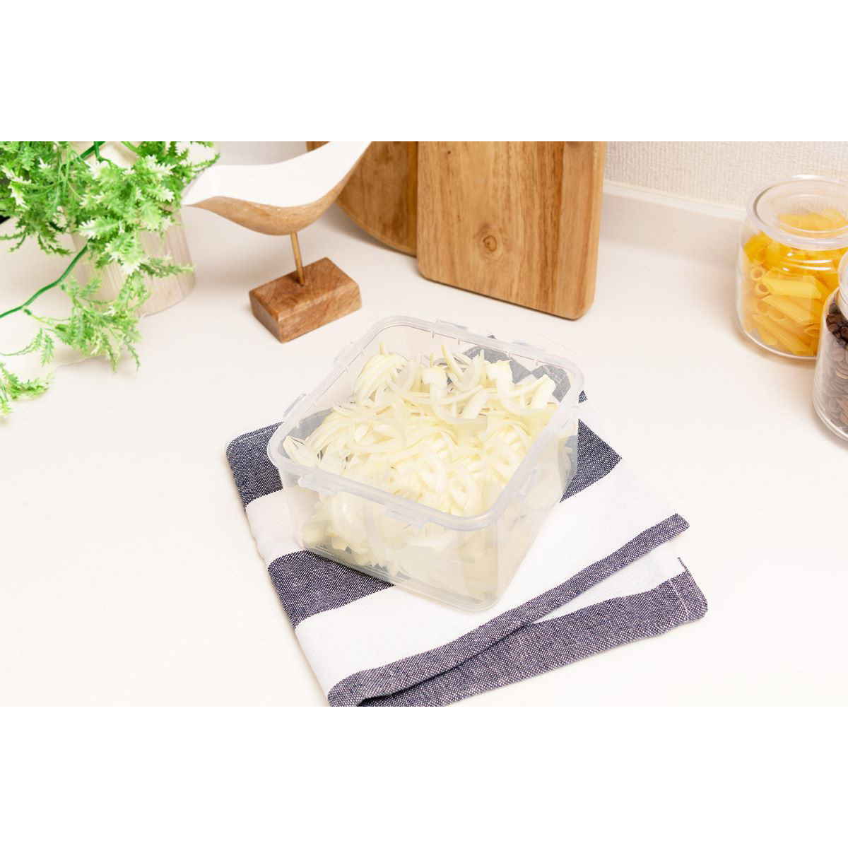 LIV PLUS　ロック＆ロック　クラシック　１．２Ｌ　グレー