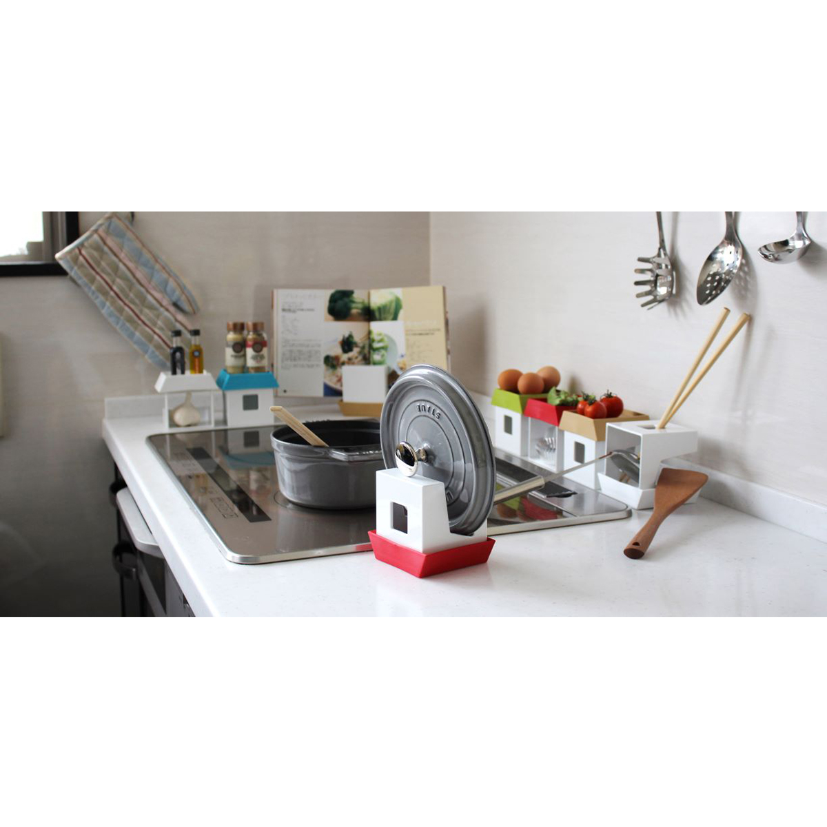 八幡化成　キッチン用多機能スタンド（アピュイ マルチスタンド）　レッド