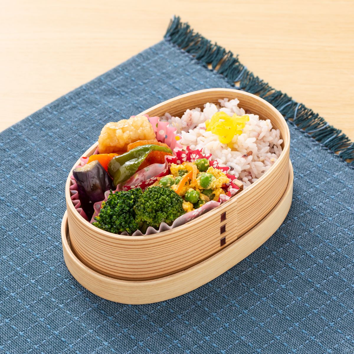 和風柄お弁当カップ小判型・８０枚入