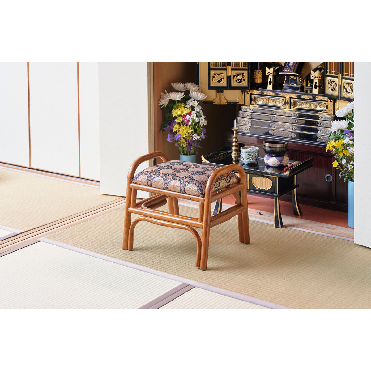 お仏前用ラタンスツール