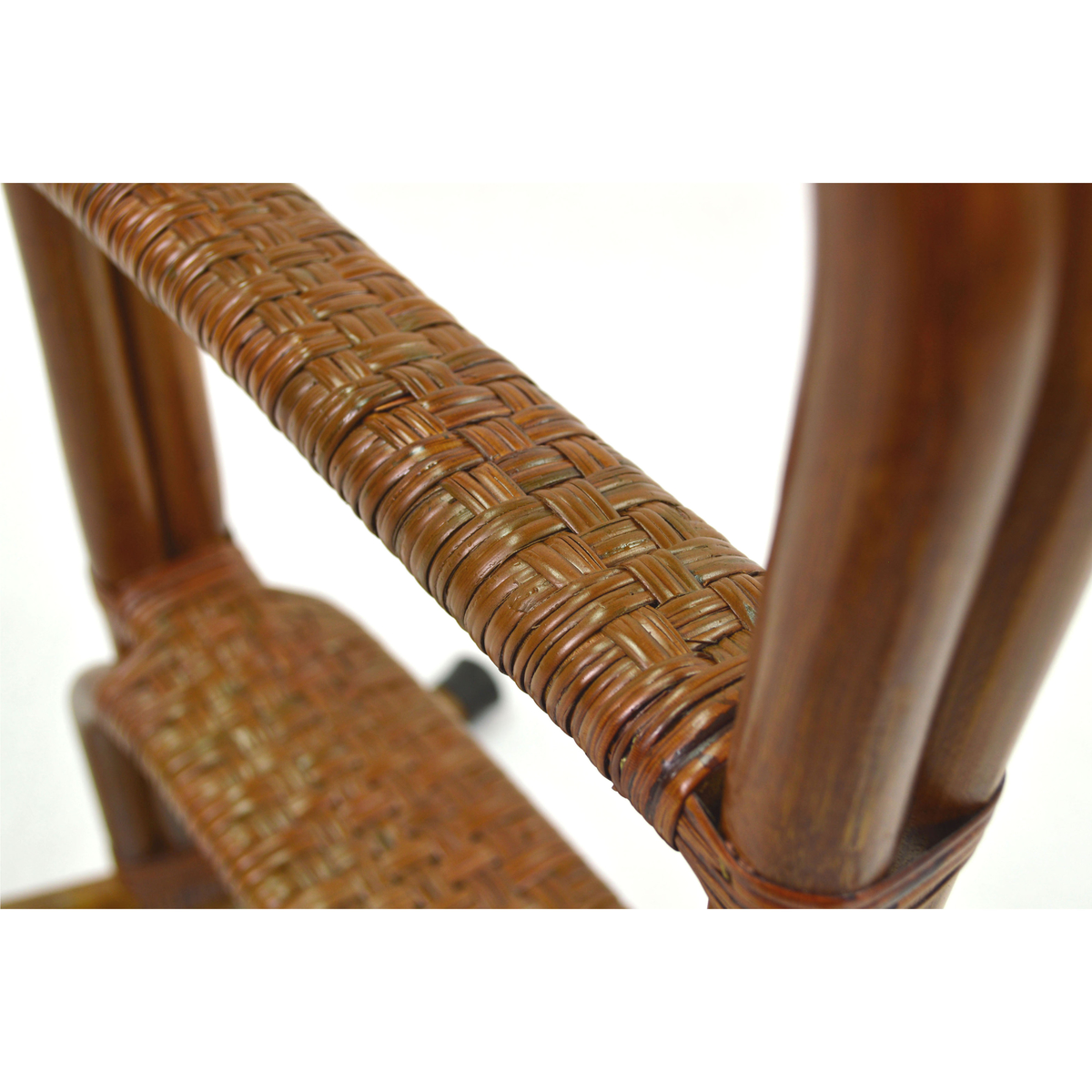 ラタン製立ち上がり補助手すり