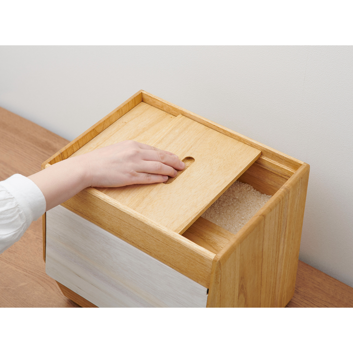 オスマック kirisai 桐のこめ櫃10kg