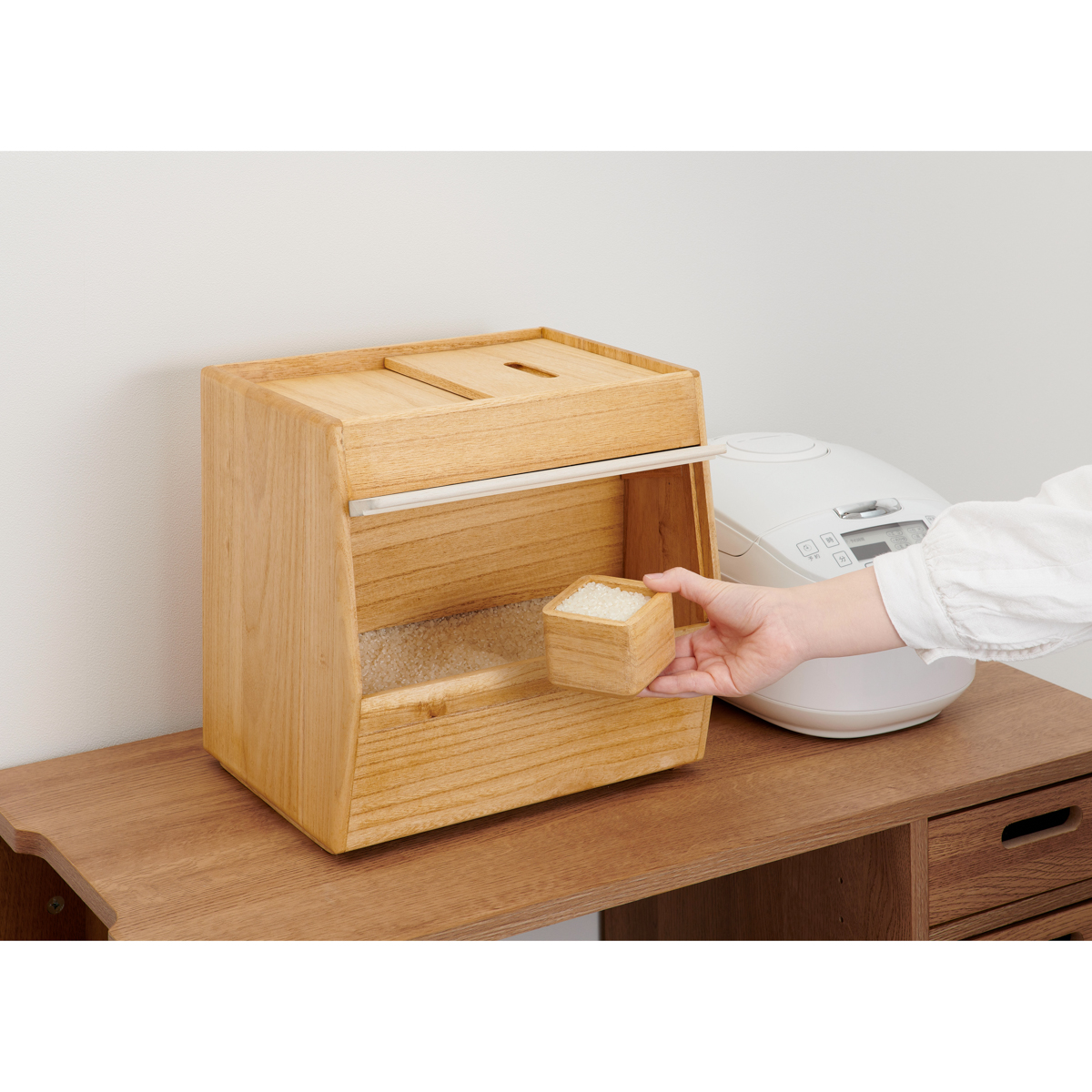 オスマック kirisai 桐のこめ櫃10kg