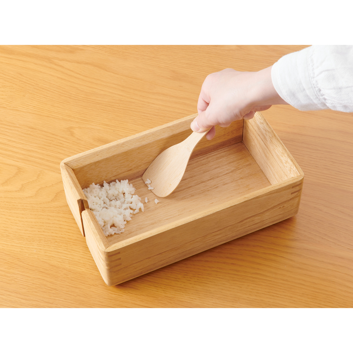 オスマック kirisai 桐のレンジでお櫃