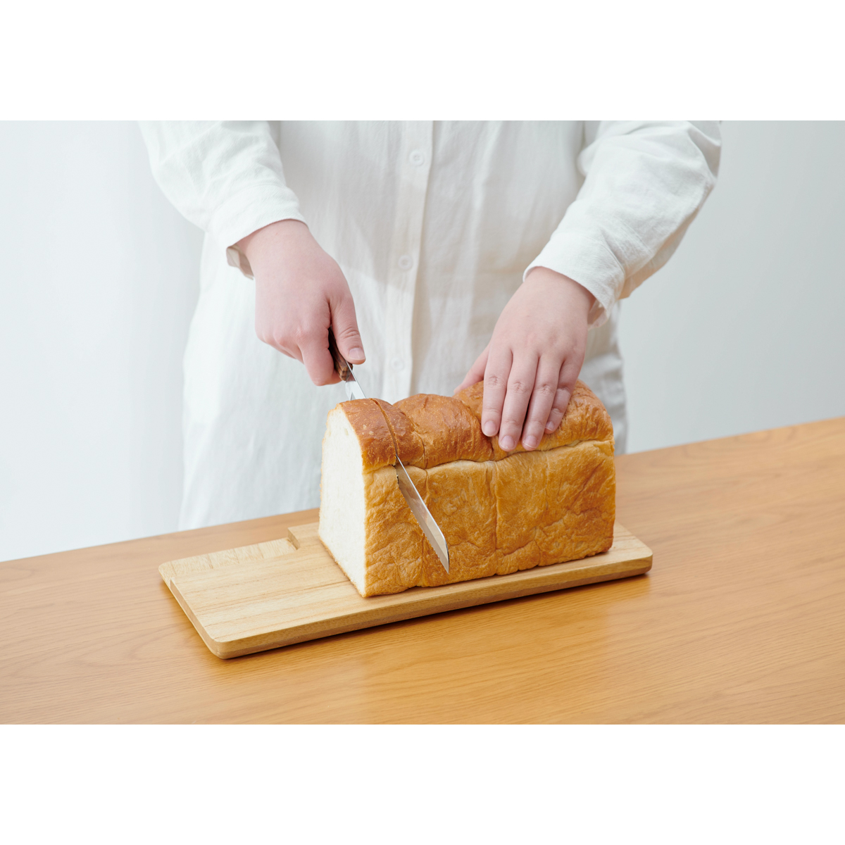 オスマック kirisai 桐のカッティングプレート角